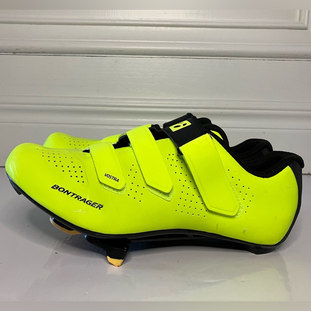 Bontrager Vostra Women’s Size 7.5 7 1/2 Cycling Biking Shoes Neon Yellow Black